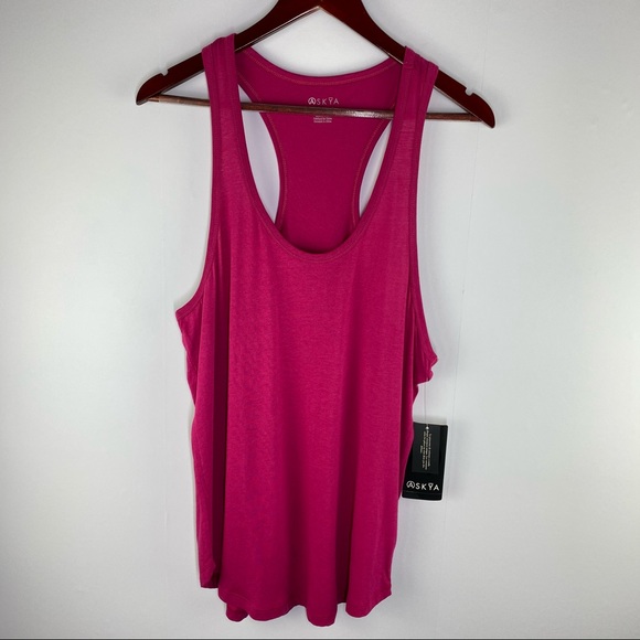 Askya Tops - NWT Askya Racerback Tank